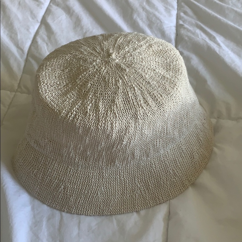 UO bucket hat